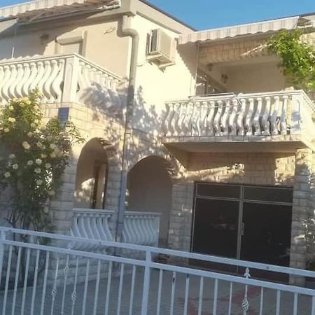 Apartment Krmpotic Vir Exterior foto
